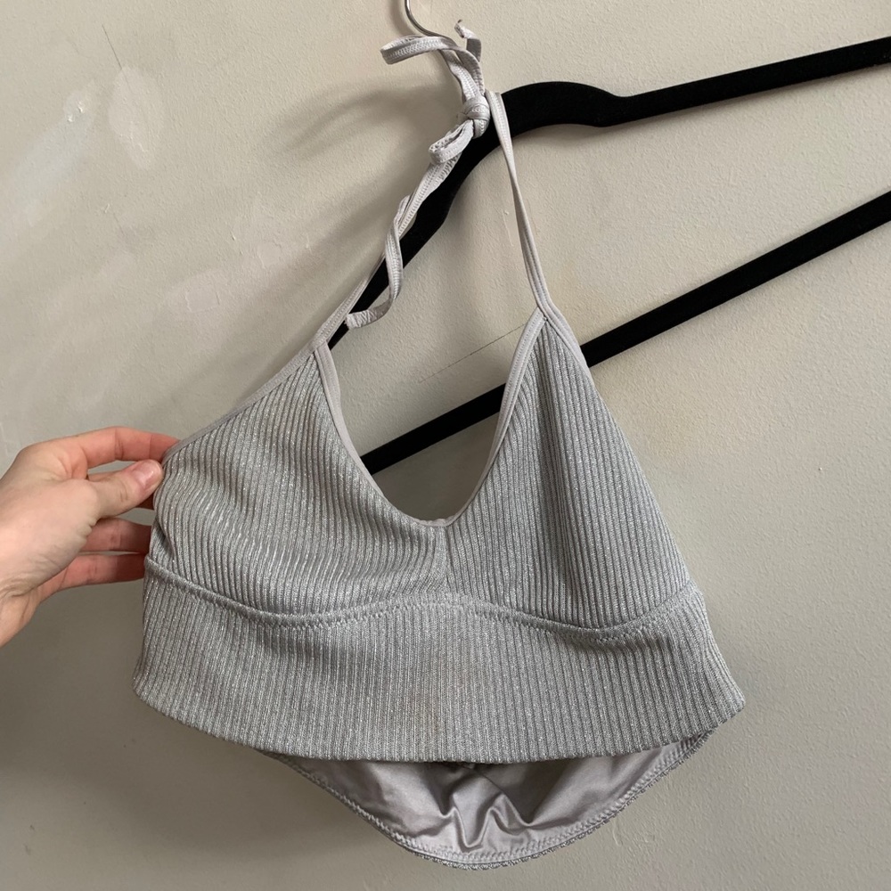 Arie crop top